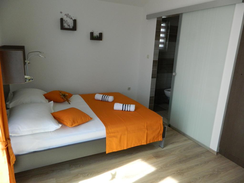 Apartmani Marinovic Подгора Экстерьер фото