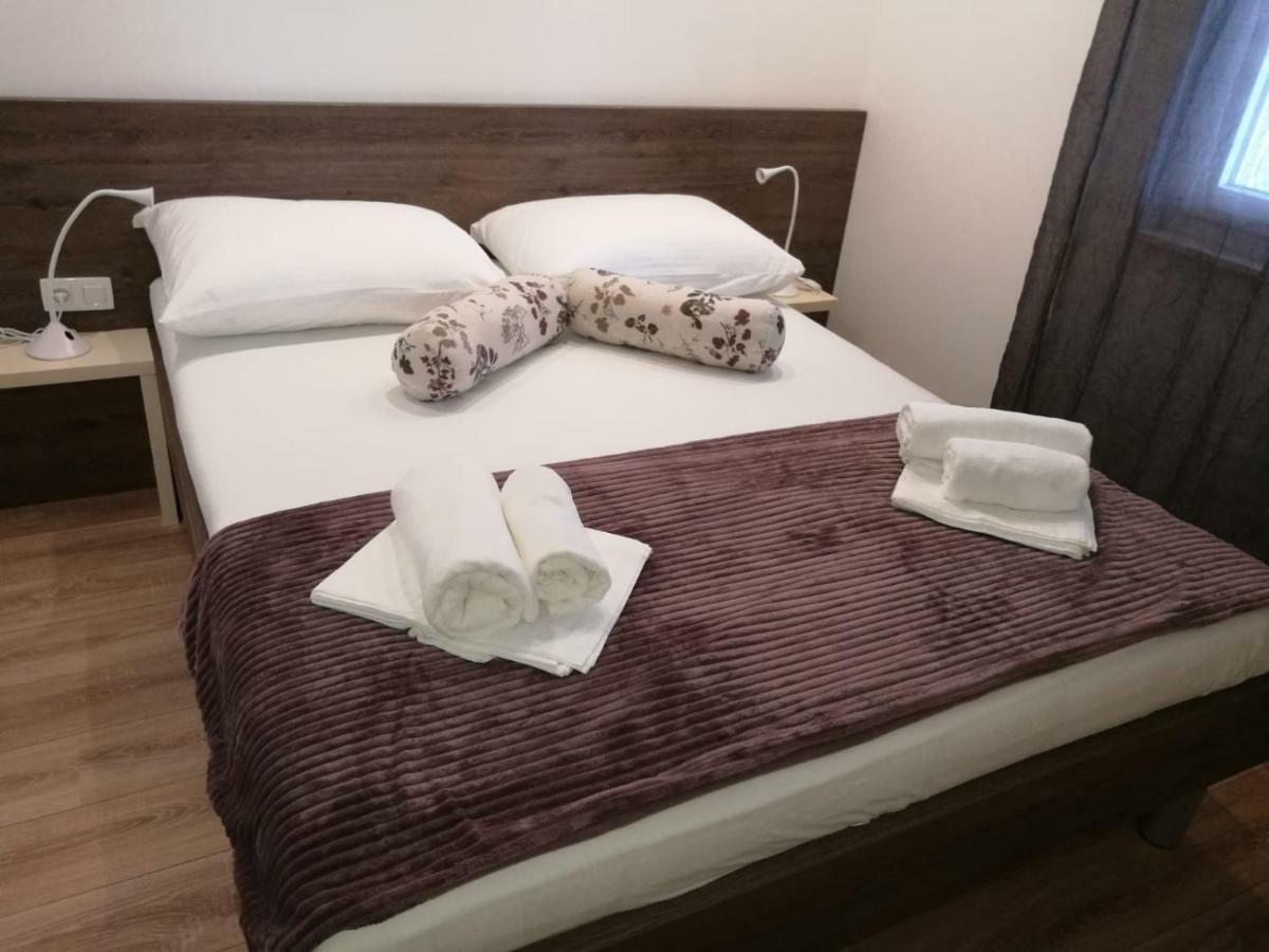 Apartmani Marinovic Подгора Экстерьер фото